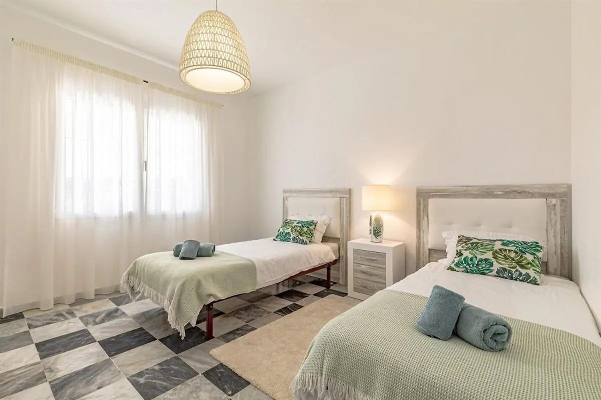 Luxury Villa With Tennis & Pool Málaga